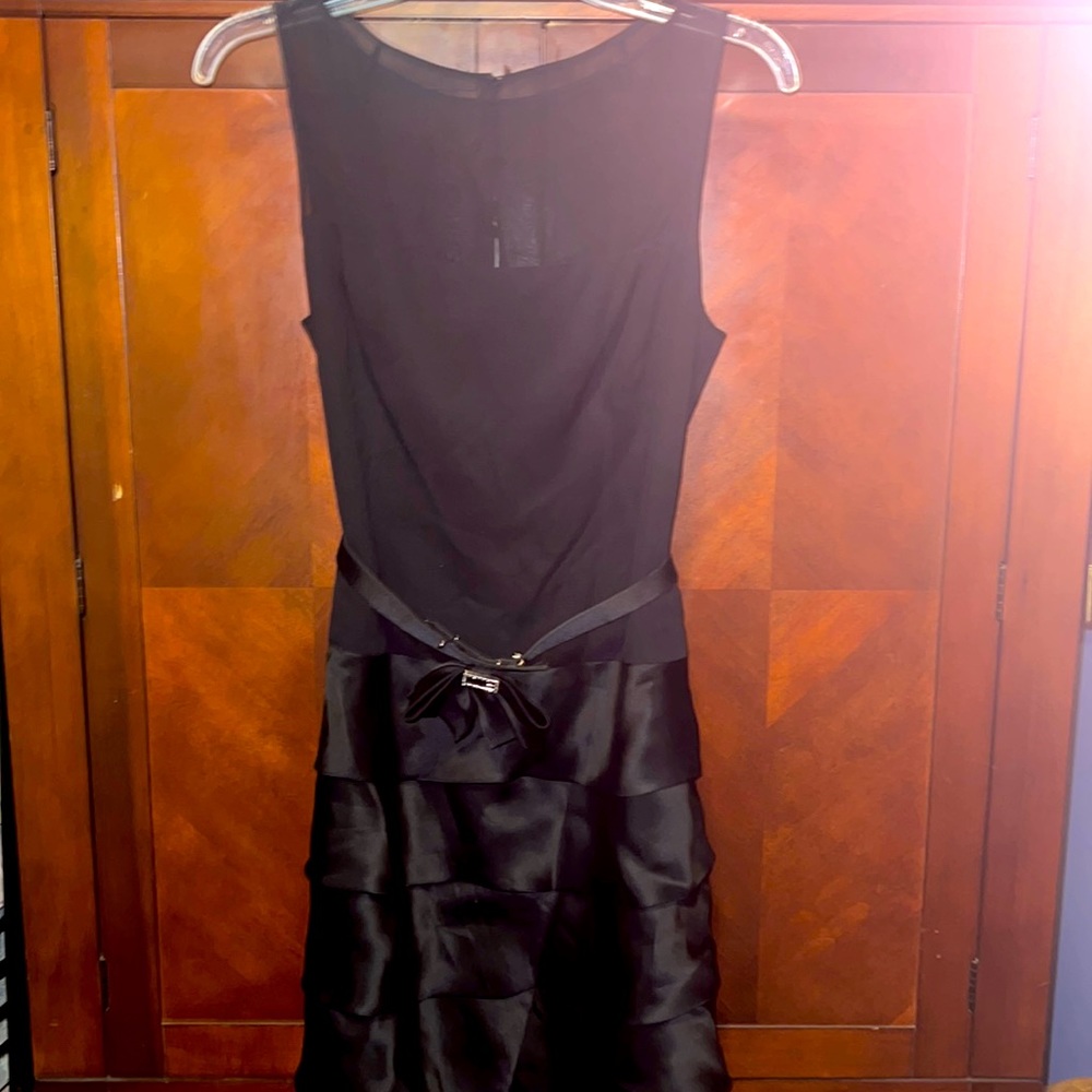 Rickie freeman size8 cute short back formal dress